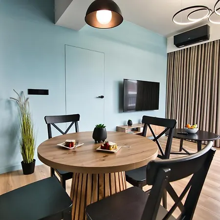 The View 50 By Housine Apartment Zator